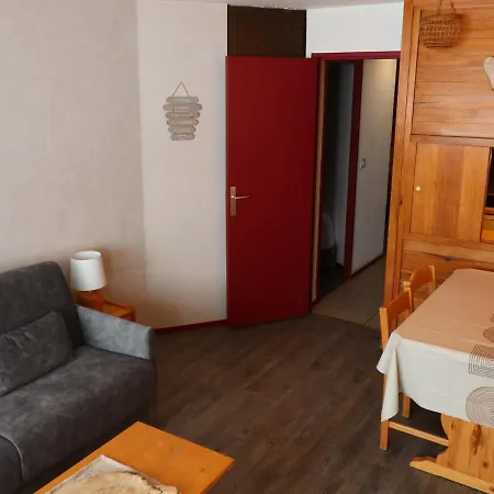 Confortable 2 Pièces Avec Balcon, Animaux Admis Et Wi-fi - Fr-1-502-396 Appartamento Tignes